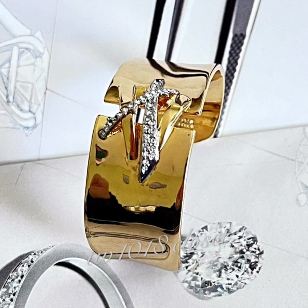 Alexis Bittar Crystal Cross Adjustable Bracelet - Picture 9 of 10